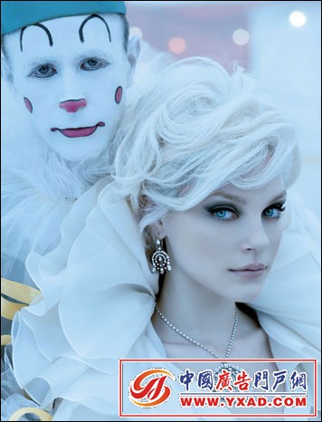 走近时尚娃娃国际超模Stam