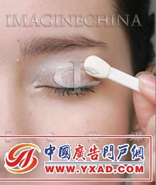 ���ɣ��Ǽ���ױʦʾ�������÷�ɫ