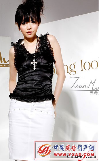 奢华浪漫 纯真性感小洋装