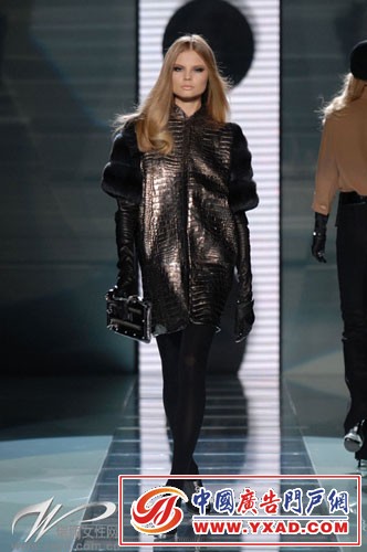 ���ͼƬ������һҳ