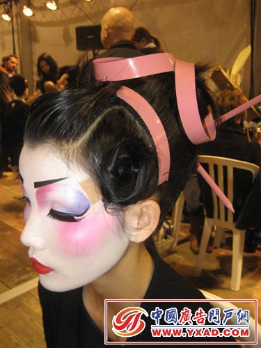 ���ͼƬ������һҳ