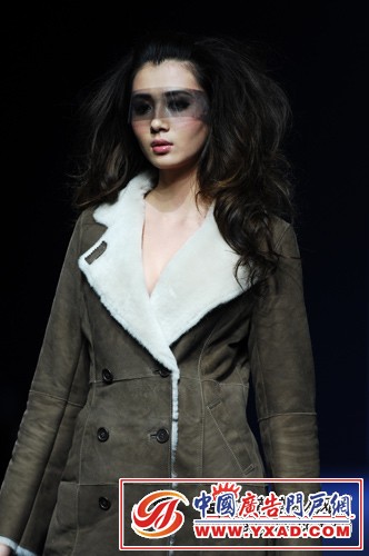 ���ͼƬ������һҳ