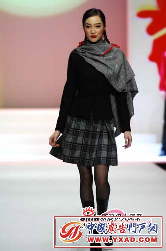 ���ͼƬ������һҳ