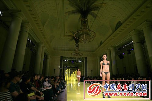 [��ͼ]��Լʱװ��ģ��չʾӾװ ֱָ���ķ���