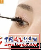 分享初夏清透无暇自然妆容DIY方法