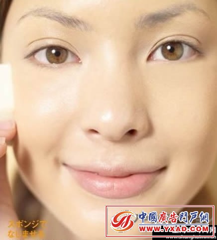 巧用化妆技巧 有效遮掩毛孔粗大问题