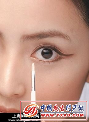 回归自然妆容 今夏热门无暇裸妆画法秘诀